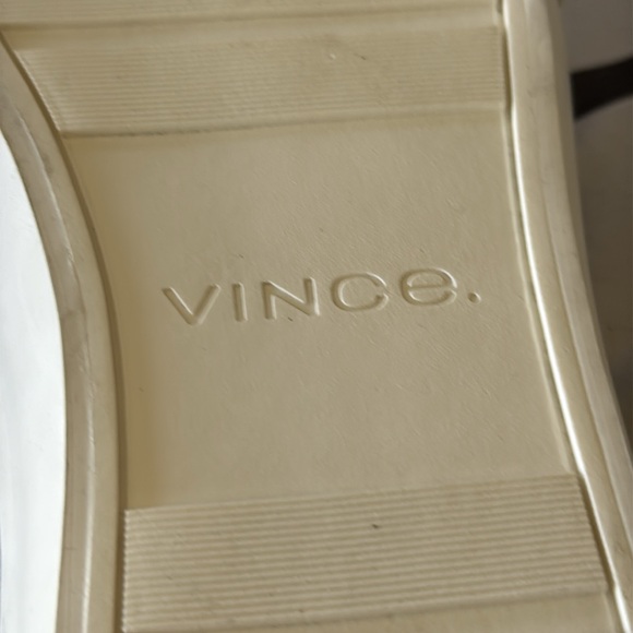 NEW NIB Vince Men’s Fairfax Black Leather Slip On Shoes Leather US 9 - Picture 11 of 12